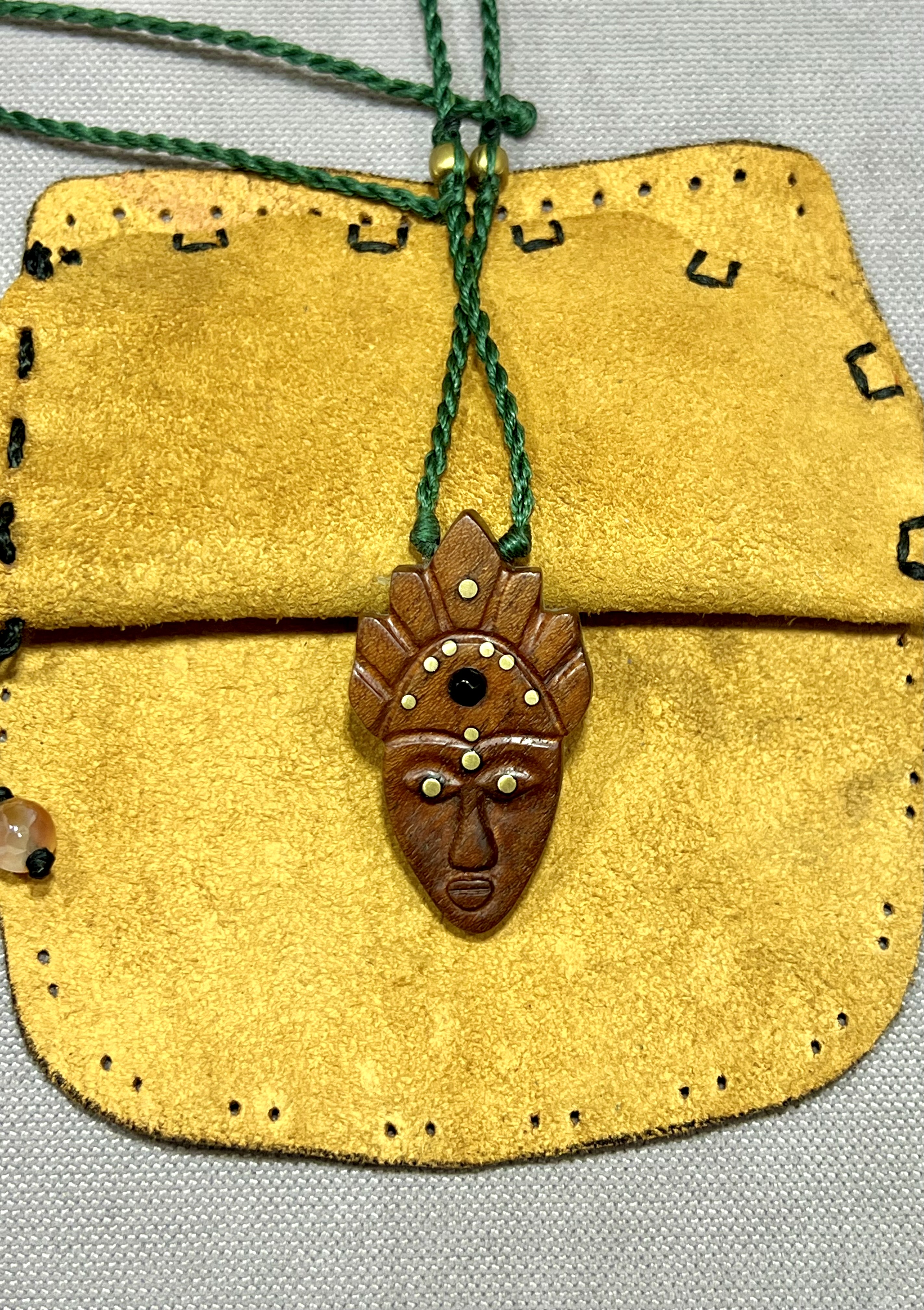 گردنبند دستساز چوبی سنگ اونیکس
